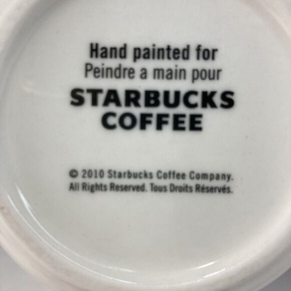 Starbucks 2010 Holiday Christmas Embossed Holly Red Berries‎ Coffee Tea Cup Mug - Picture 9 of 10